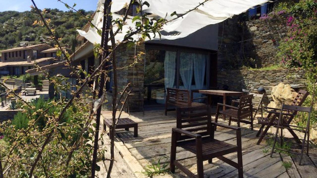 6 Bedrooms At 50 M Away From The Beach With Sea View Private Pool And Sauna * Cadaqués