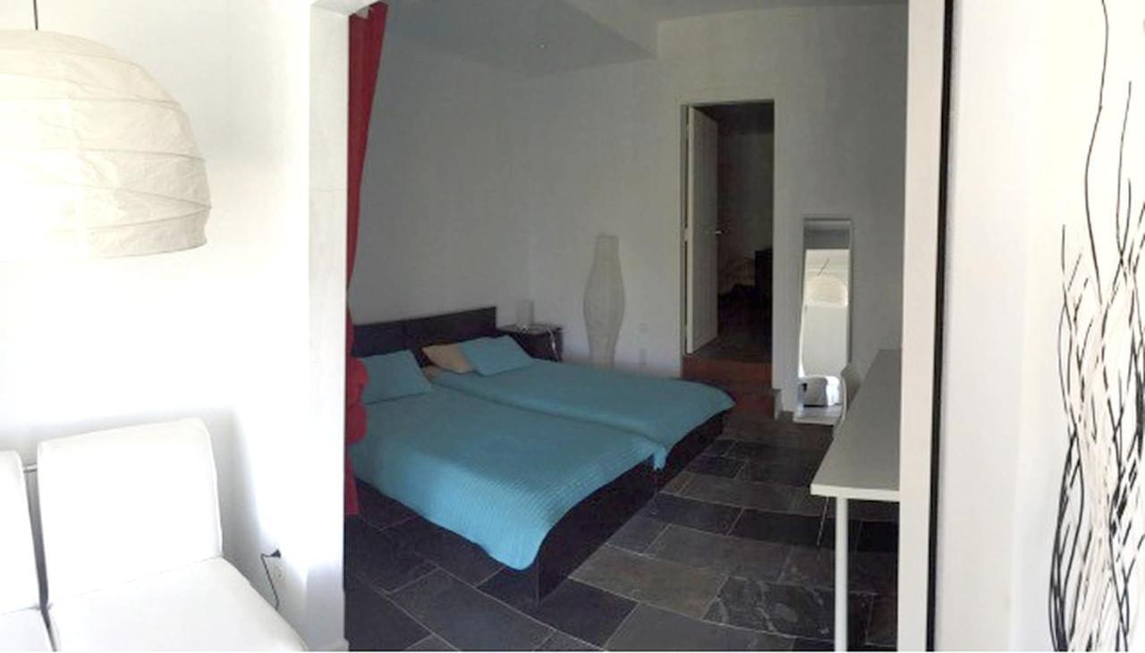 6 Bedrooms At 50 M Away From The Beach With Sea View Private Pool And Sauna Cadaqués